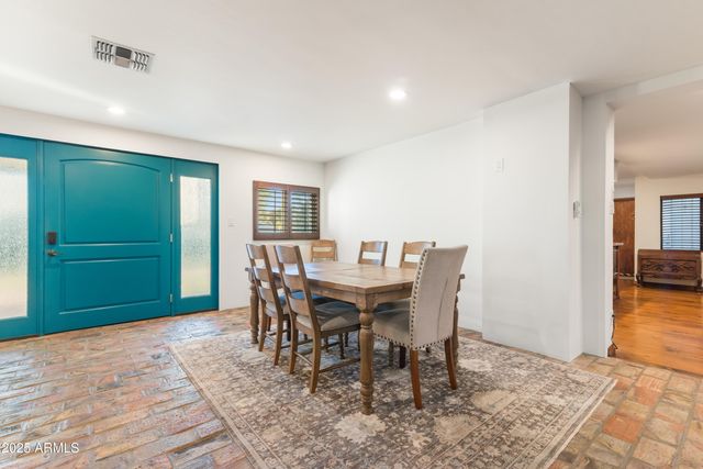 7502 N 7TH Avenue, Phoenix, AZ 85021