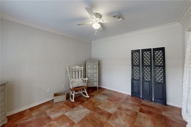 8615 Rosewood Drive, College Station, TX 77845