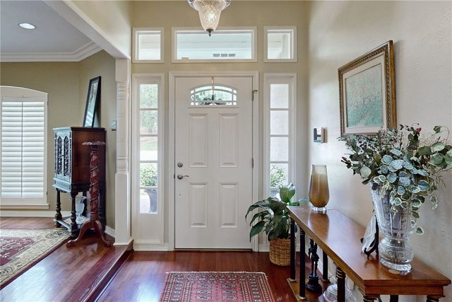 8615 Rosewood Drive, College Station, TX 77845