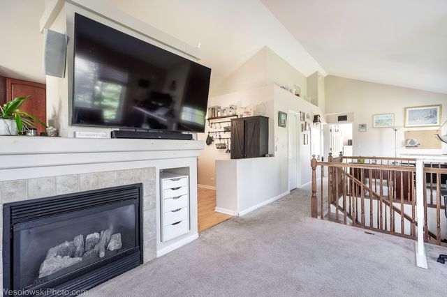 644 S Rosehall Lane 644, Round Lake, IL 60073
