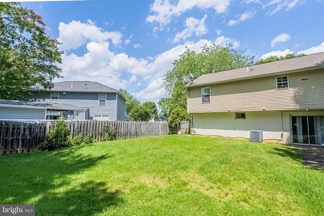 13332 PARAMOUNT LN, Woodbridge, VA 22193