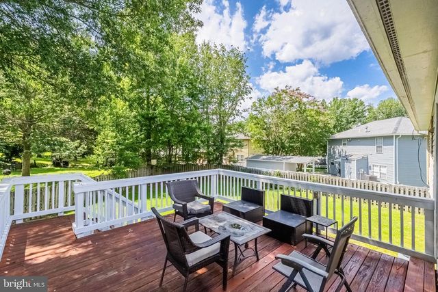 13332 PARAMOUNT LN, Woodbridge, VA 22193