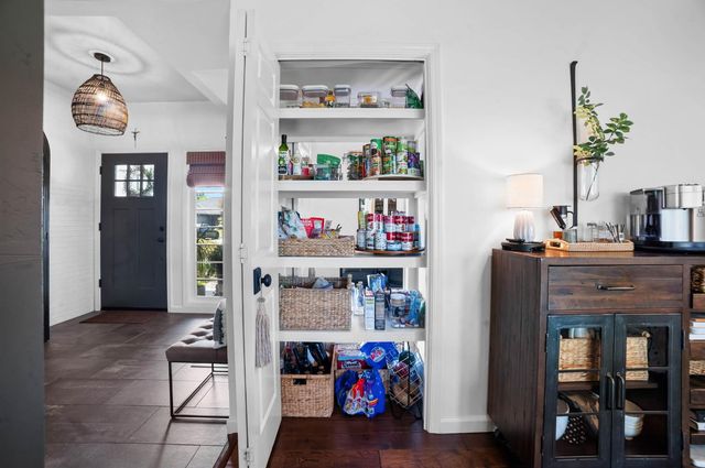 6301 N Palm Avenue, Fresno, CA 93704