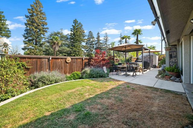 6301 N Palm Avenue, Fresno, CA 93704