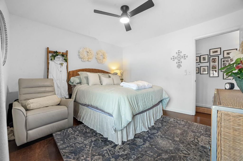 Image 36 of property listing at 6301 N Palm Avenue, Fresno, CA 93704