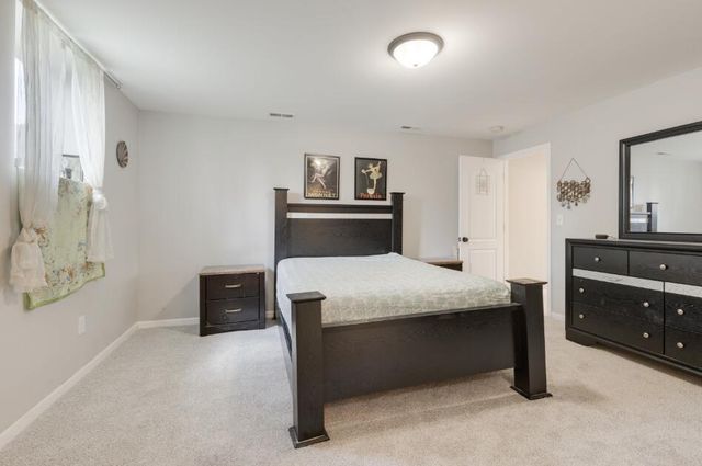 1216 N Dwiggins Court, Griffith, IN 46319