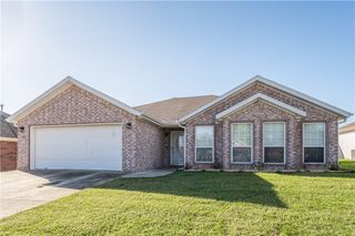 4005 Carriageway Avenue, Bentonville, AR 72712