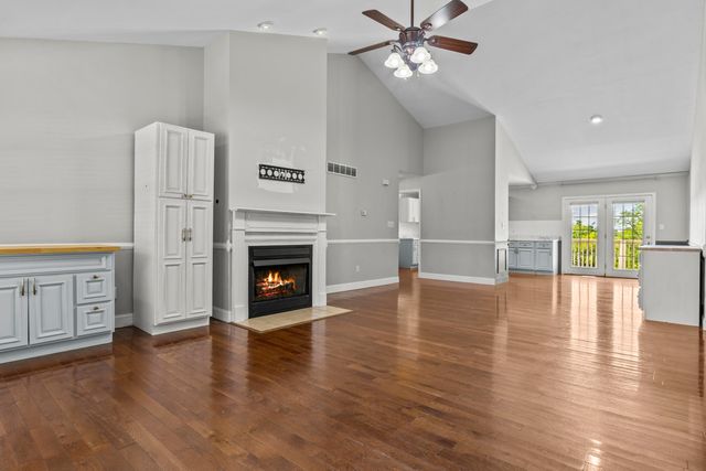 912 Hunter Trail, Mt Sterling, KY 40353