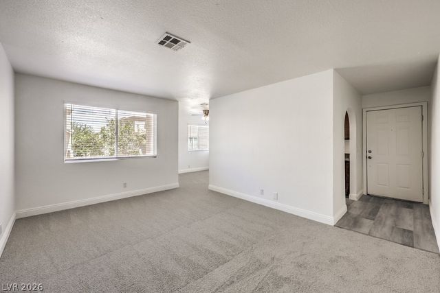 1858 North Decatur Boulevard 204, Las Vegas, NV 89108
