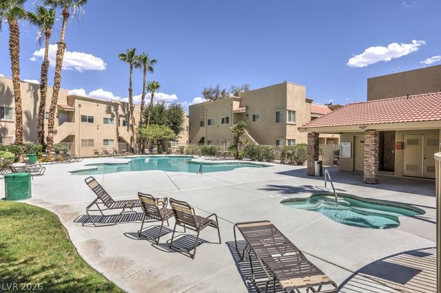 1858 North Decatur Boulevard 204, Las Vegas, NV 89108