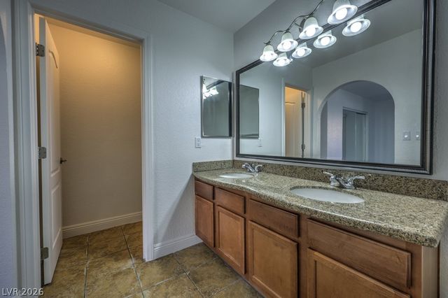 1858 North Decatur Boulevard 204, Las Vegas, NV 89108