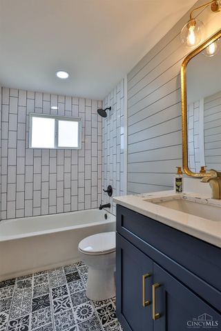 6681 Branch Hill Guinea Pike, Miami Twp, OH 45140