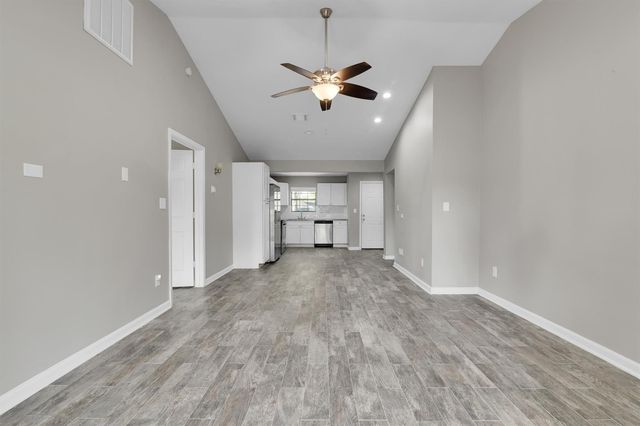 3555 Balboa Circle, Montgomery, TX 77356