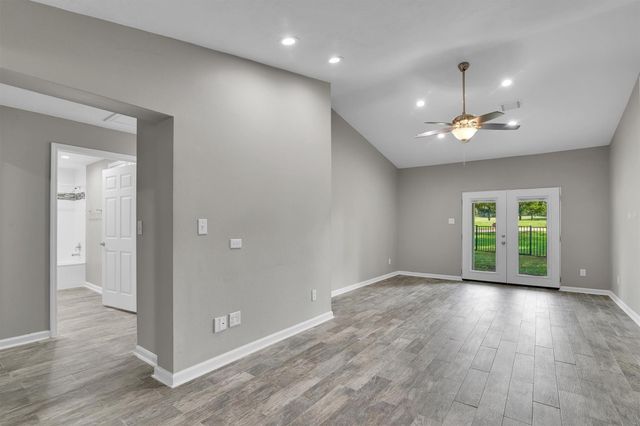 3555 Balboa Circle, Montgomery, TX 77356