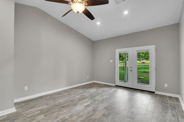 3555 Balboa Circle, Montgomery, TX 77356