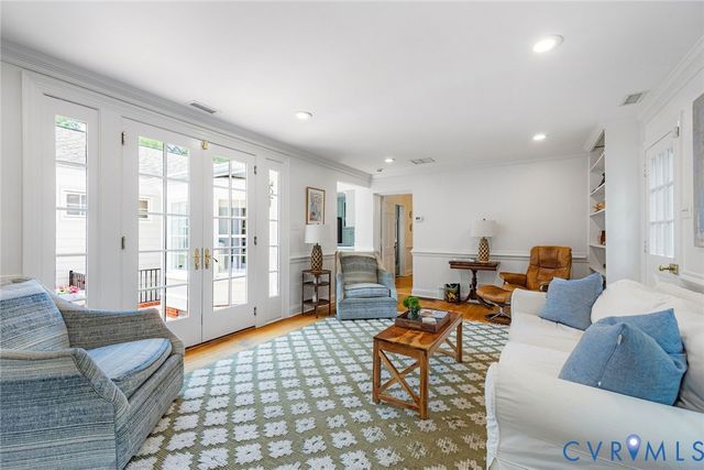 315 Sleepy Hollow Rd, Henrico, VA 23229