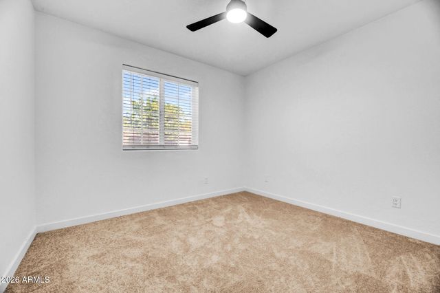 1742 W MENADOTA Drive, Phoenix, AZ 85027