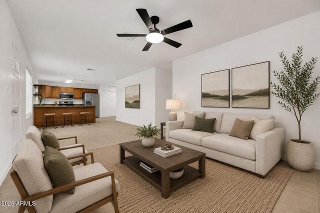 1742 W MENADOTA Drive, Phoenix, AZ 85027