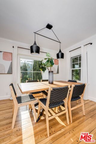 2446 Cheremoya Avenue, Los Angeles, CA 90068