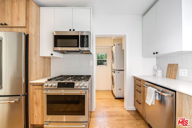 2446 Cheremoya Avenue, Los Angeles, CA 90068