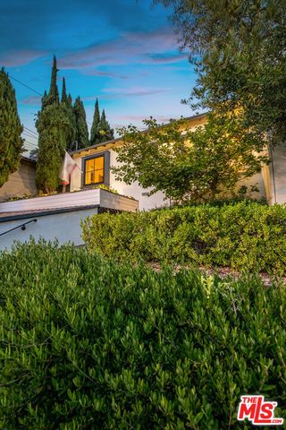 2446 Cheremoya Avenue, Los Angeles, CA 90068