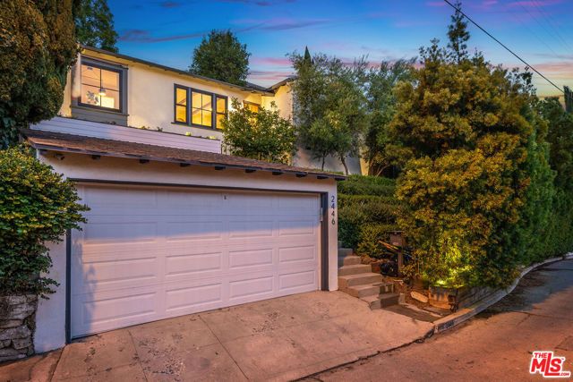 2446 Cheremoya Avenue, Los Angeles, CA 90068