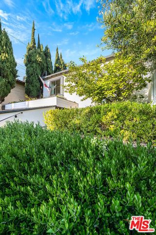 2446 Cheremoya Avenue, Los Angeles, CA 90068