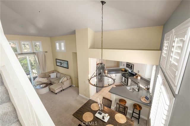 44 Via Cordoba, Rancho Santa Margarita, CA 92688