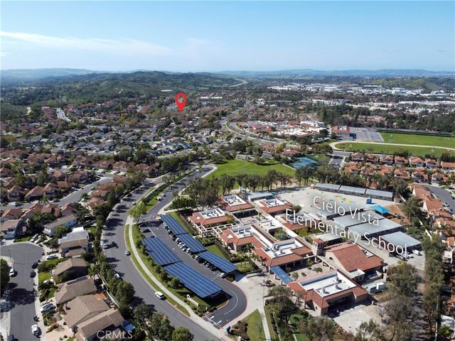44 Via Cordoba, Rancho Santa Margarita, CA 92688