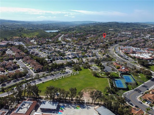 44 Via Cordoba, Rancho Santa Margarita, CA 92688