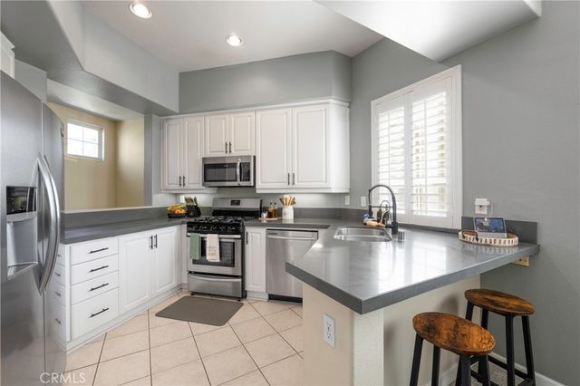 44 Via Cordoba, Rancho Santa Margarita, CA 92688