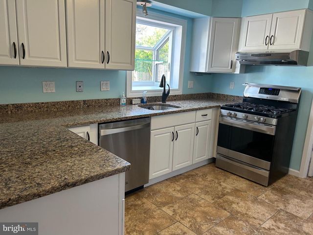 2903 TWISTING LN, Bowie, MD 20715