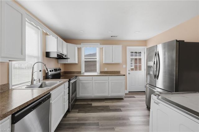 1404 Willow AVE, Chesapeake, VA 23325