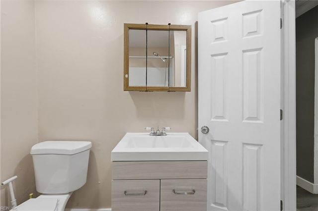 1404 Willow AVE, Chesapeake, VA 23325