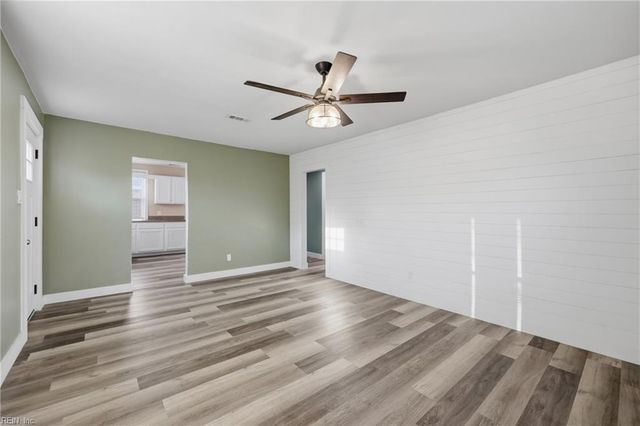 1404 Willow AVE, Chesapeake, VA 23325