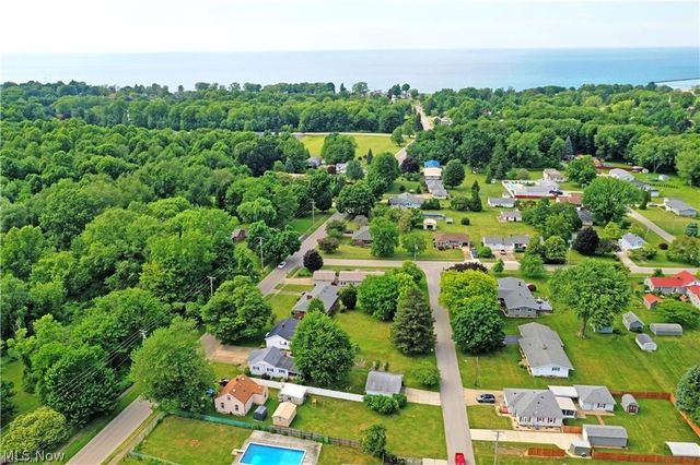 632 Chestnut Street, Conneaut, OH 44030