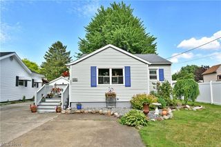 632 Chestnut Street, Conneaut, OH 44030