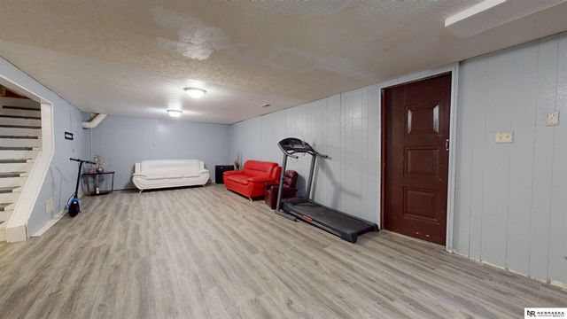 2140 N Clarmar Avenue, Fremont, NE 68025