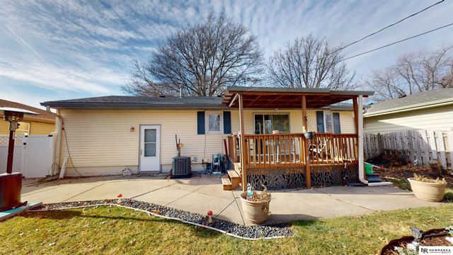 2140 N Clarmar Avenue, Fremont, NE 68025