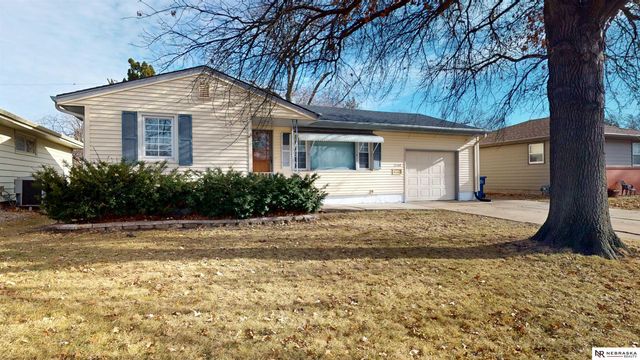 2140 N Clarmar Avenue, Fremont, NE 68025