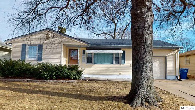 2140 N Clarmar Avenue, Fremont, NE 68025