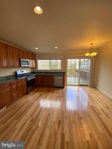 8556 TOWNE MANOR, Alexandria, VA 22309