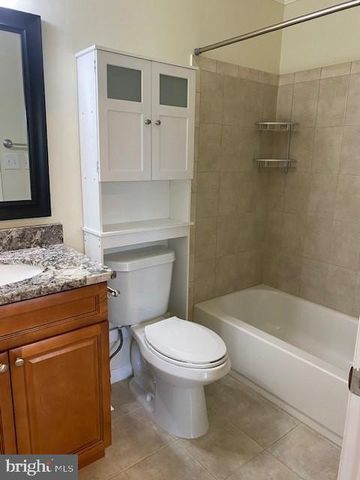 8556 TOWNE MANOR, Alexandria, VA 22309