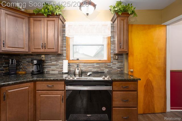 2890 Graham Road, Imlay Township, MI 48444