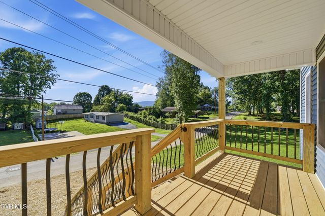 617 North Barton Street, Johnson City, TN 37604
