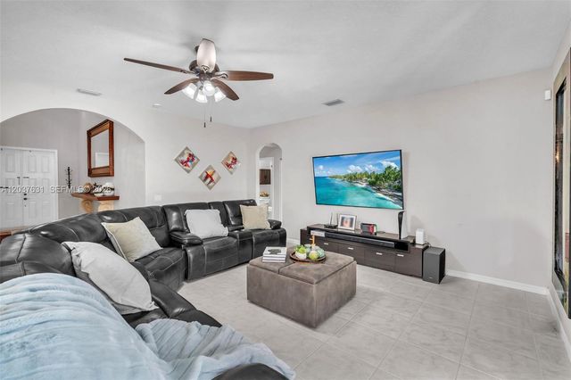 4110 Laurel Ridge Circle, Weston, FL 33331