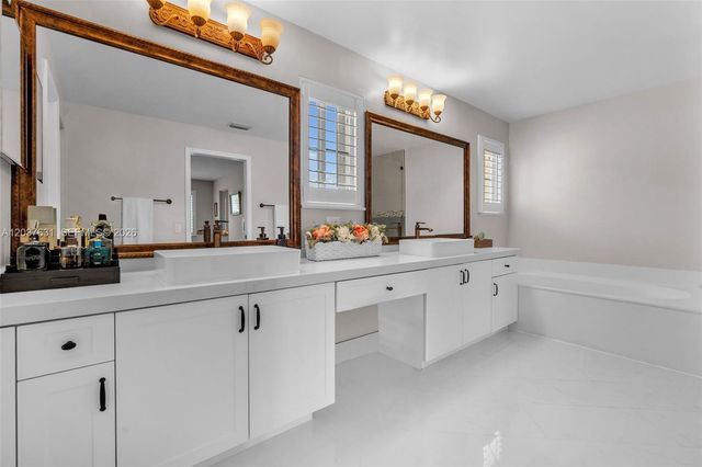 4110 Laurel Ridge Circle, Weston, FL 33331