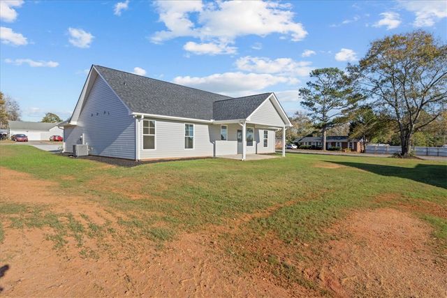 2520 Fleming Drive, Anderson, SC 29621