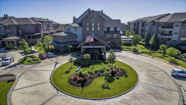 332 Watermere Drive, Southlake, TX 76092