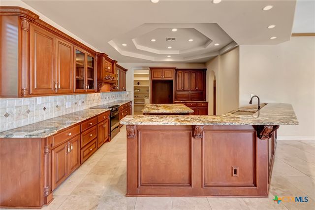 48 Post Oak Run, Inez, TX 77968